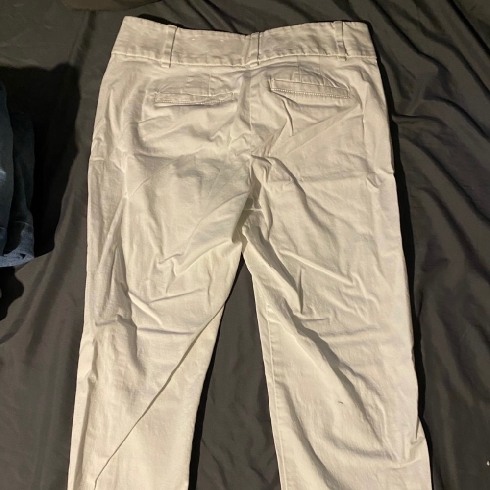 Capri pants